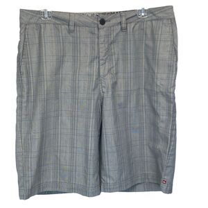 Quicksilver Shorts Men's 38 Gray Plaid Chino Pockets Casual Golf Beach Summer
